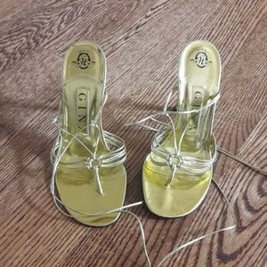 Gina heels Vintage, leather, NWOT